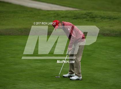 Thumbnail 1 in Servite Invitational photogallery.