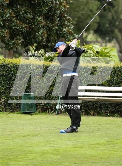 Thumbnail 1 in Servite Invitational photogallery.