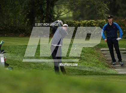 Thumbnail 3 in Servite Invitational photogallery.