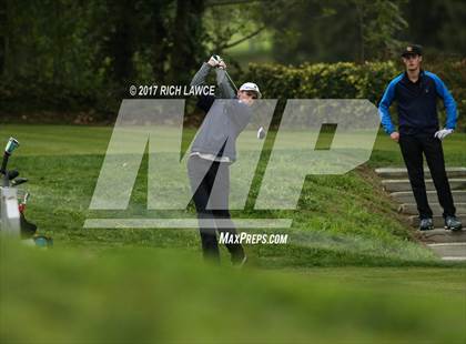 Thumbnail 2 in Servite Invitational photogallery.
