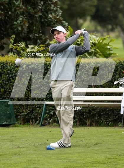 Thumbnail 2 in Servite Invitational photogallery.