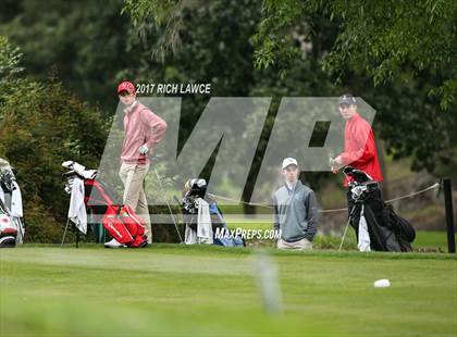 Thumbnail 1 in Servite Invitational photogallery.
