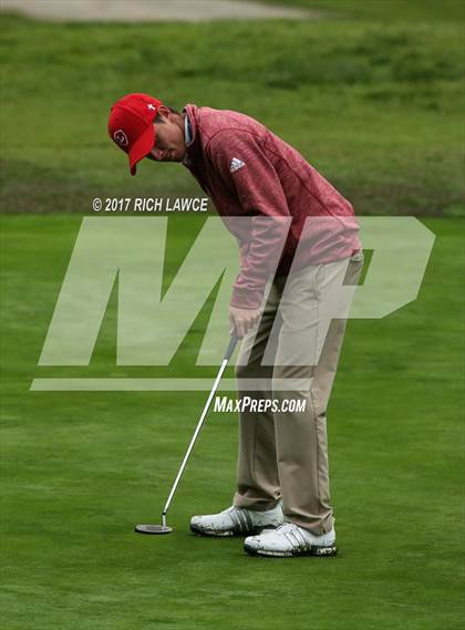 Thumbnail 3 in Servite Invitational photogallery.
