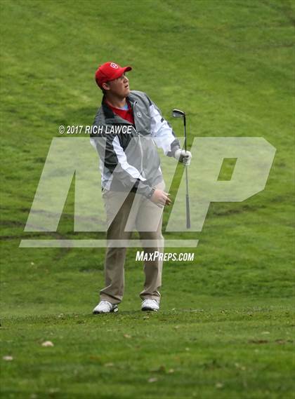 Thumbnail 2 in Servite Invitational photogallery.