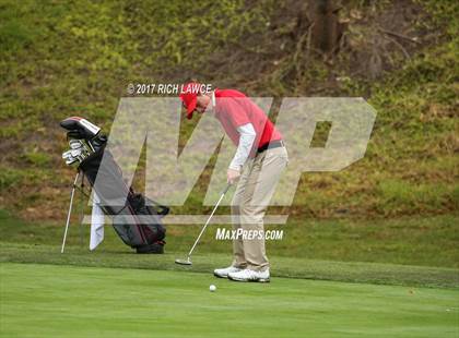 Thumbnail 3 in Servite Invitational photogallery.