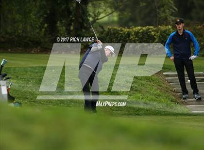 Thumbnail 3 in Servite Invitational photogallery.
