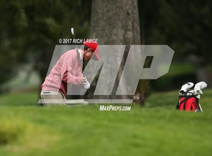 Thumbnail 2 in Servite Invitational photogallery.