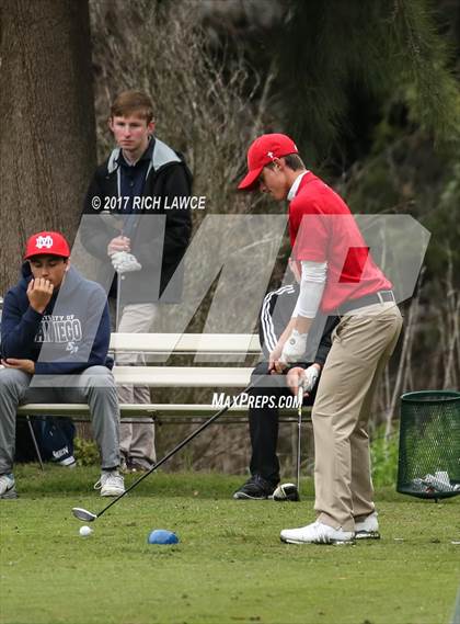 Thumbnail 2 in Servite Invitational photogallery.