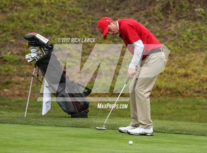 Thumbnail 3 in Servite Invitational photogallery.