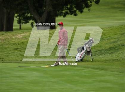 Thumbnail 2 in Servite Invitational photogallery.