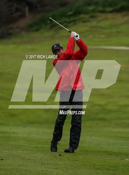 Thumbnail 1 in Servite Invitational photogallery.