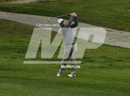 Thumbnail 2 in Servite Invitational photogallery.
