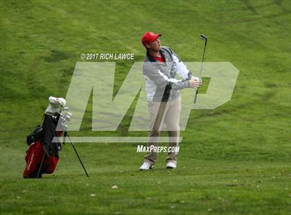 Thumbnail 3 in Servite Invitational photogallery.