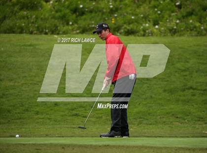 Thumbnail 2 in Servite Invitational photogallery.