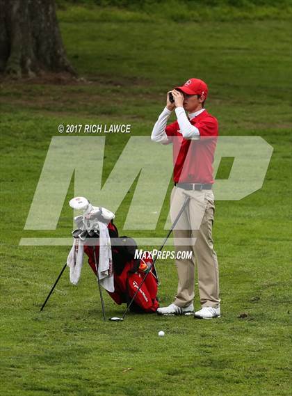Thumbnail 3 in Servite Invitational photogallery.