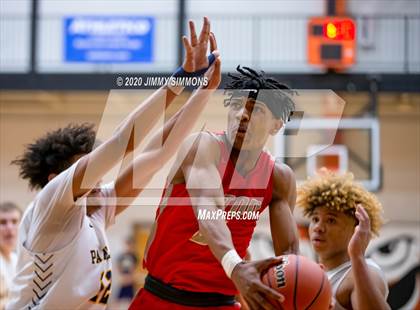 Thumbnail 2 in O'Fallon vs. Alton  (IHSA 4A Regional Semifinal) photogallery.