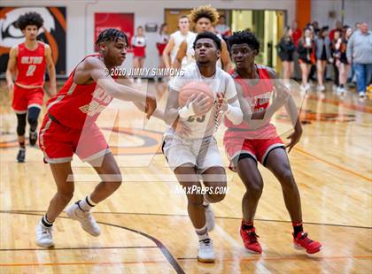 Thumbnail 1 in O'Fallon vs. Alton  (IHSA 4A Regional Semifinal) photogallery.