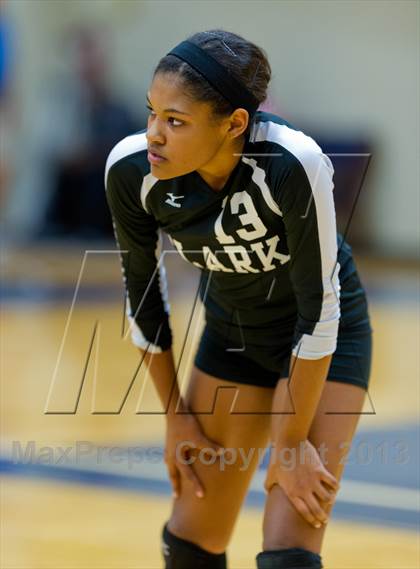 Thumbnail 2 in Clark vs. Warren photogallery.