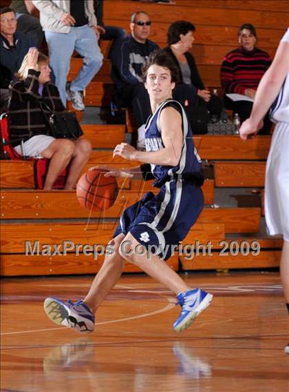 Thumbnail 1 in College Park vs Rim of the World (MaxPreps Holiday Classic) photogallery.