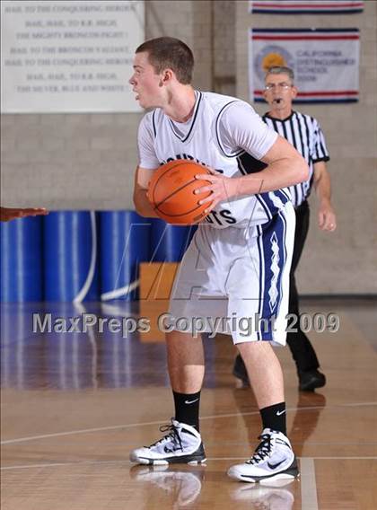 Thumbnail 3 in College Park vs Rim of the World (MaxPreps Holiday Classic) photogallery.