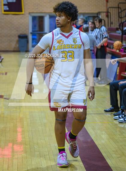 Thumbnail 2 in Salpointe Catholic vs Sahuaro photogallery.