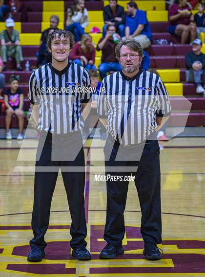 Thumbnail 2 in Salpointe Catholic vs Sahuaro photogallery.