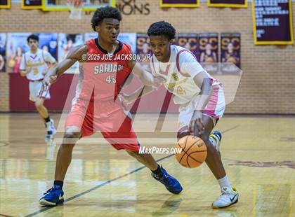 Thumbnail 3 in Salpointe Catholic vs Sahuaro photogallery.