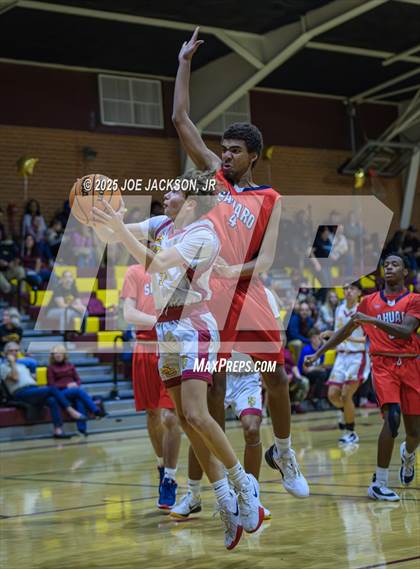 Thumbnail 1 in Salpointe Catholic vs Sahuaro photogallery.
