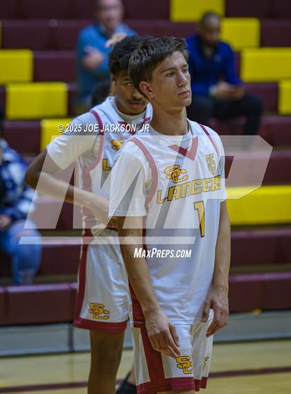 Thumbnail 1 in Salpointe Catholic vs Sahuaro photogallery.