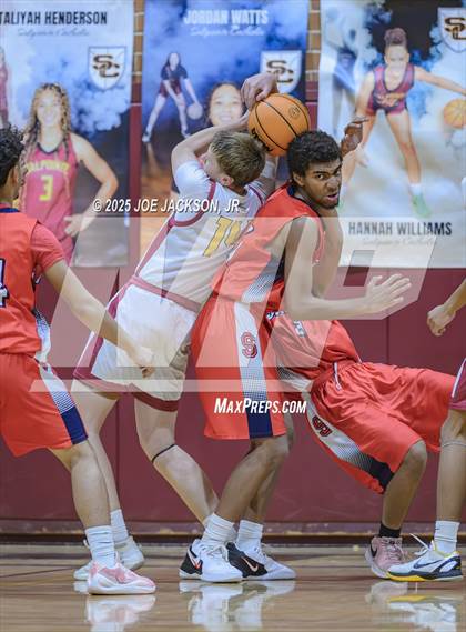 Thumbnail 2 in Salpointe Catholic vs Sahuaro photogallery.