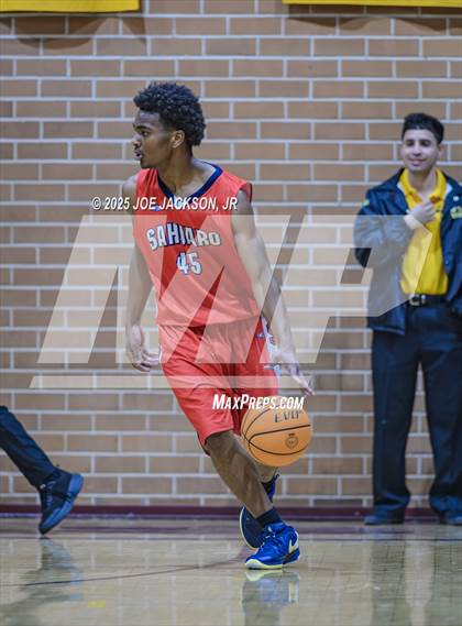 Thumbnail 1 in Salpointe Catholic vs Sahuaro photogallery.