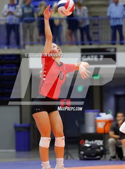 Thumbnail 1 in Shiloh Christian vs. Brookland (AAA 4A State Final) photogallery.