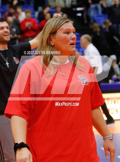 Thumbnail 3 in Shiloh Christian vs. Brookland (AAA 4A State Final) photogallery.