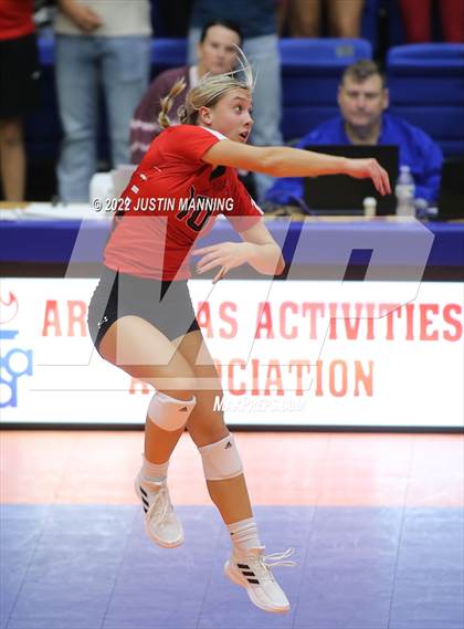Thumbnail 2 in Shiloh Christian vs. Brookland (AAA 4A State Final) photogallery.