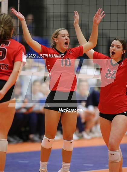Thumbnail 3 in Shiloh Christian vs. Brookland (AAA 4A State Final) photogallery.