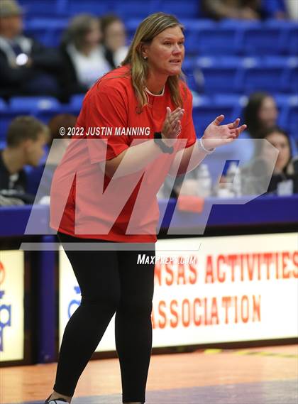 Thumbnail 2 in Shiloh Christian vs. Brookland (AAA 4A State Final) photogallery.
