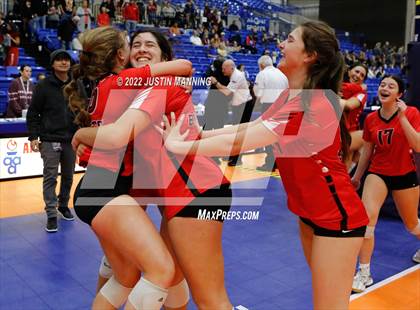 Thumbnail 2 in Shiloh Christian vs. Brookland (AAA 4A State Final) photogallery.
