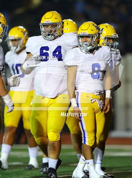Thumbnail 1 in Dominguez vs. La Mirada  photogallery.