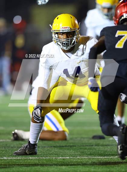 Thumbnail 1 in Dominguez vs. La Mirada  photogallery.