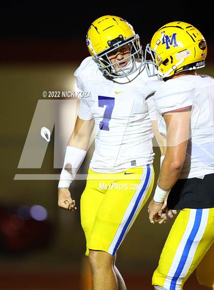 Thumbnail 2 in Dominguez vs. La Mirada  photogallery.