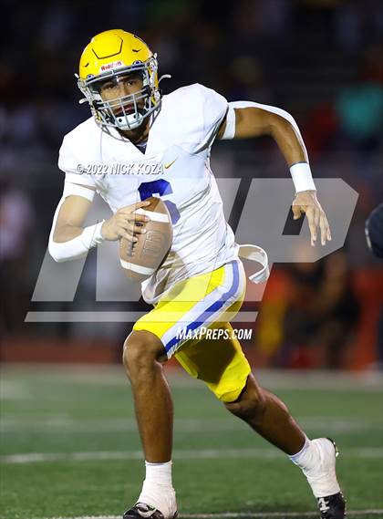 Thumbnail 3 in Dominguez vs. La Mirada  photogallery.