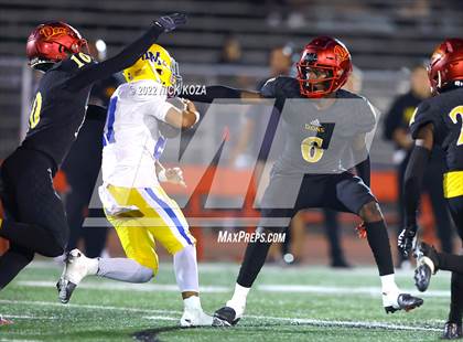 Thumbnail 1 in Dominguez vs. La Mirada  photogallery.