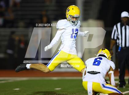 Thumbnail 3 in Dominguez vs. La Mirada  photogallery.