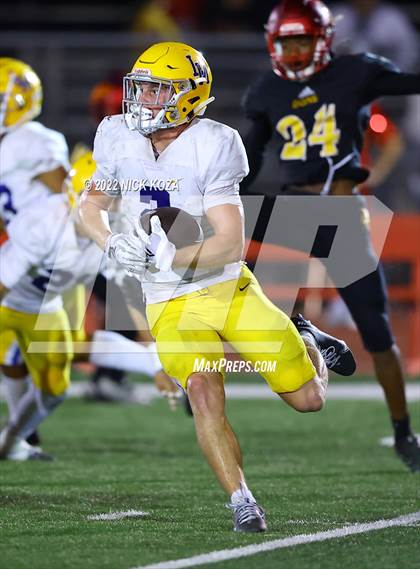 Thumbnail 1 in Dominguez vs. La Mirada  photogallery.