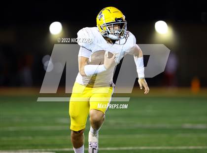 Thumbnail 2 in Dominguez vs. La Mirada  photogallery.