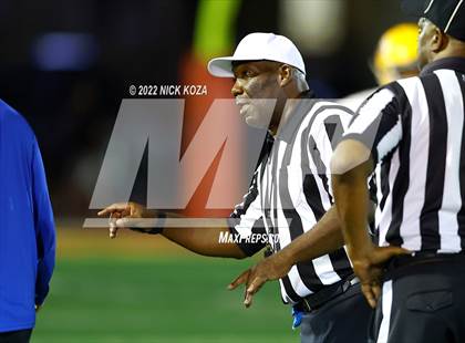 Thumbnail 2 in Dominguez vs. La Mirada  photogallery.