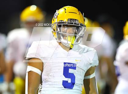 Thumbnail 2 in Dominguez vs. La Mirada  photogallery.