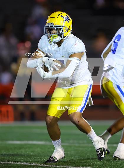 Thumbnail 2 in Dominguez vs. La Mirada  photogallery.
