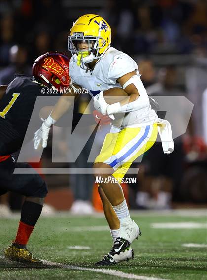 Thumbnail 3 in Dominguez vs. La Mirada  photogallery.