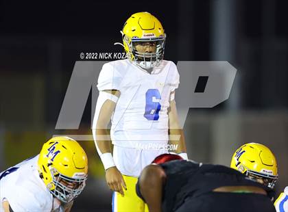 Thumbnail 3 in Dominguez vs. La Mirada  photogallery.